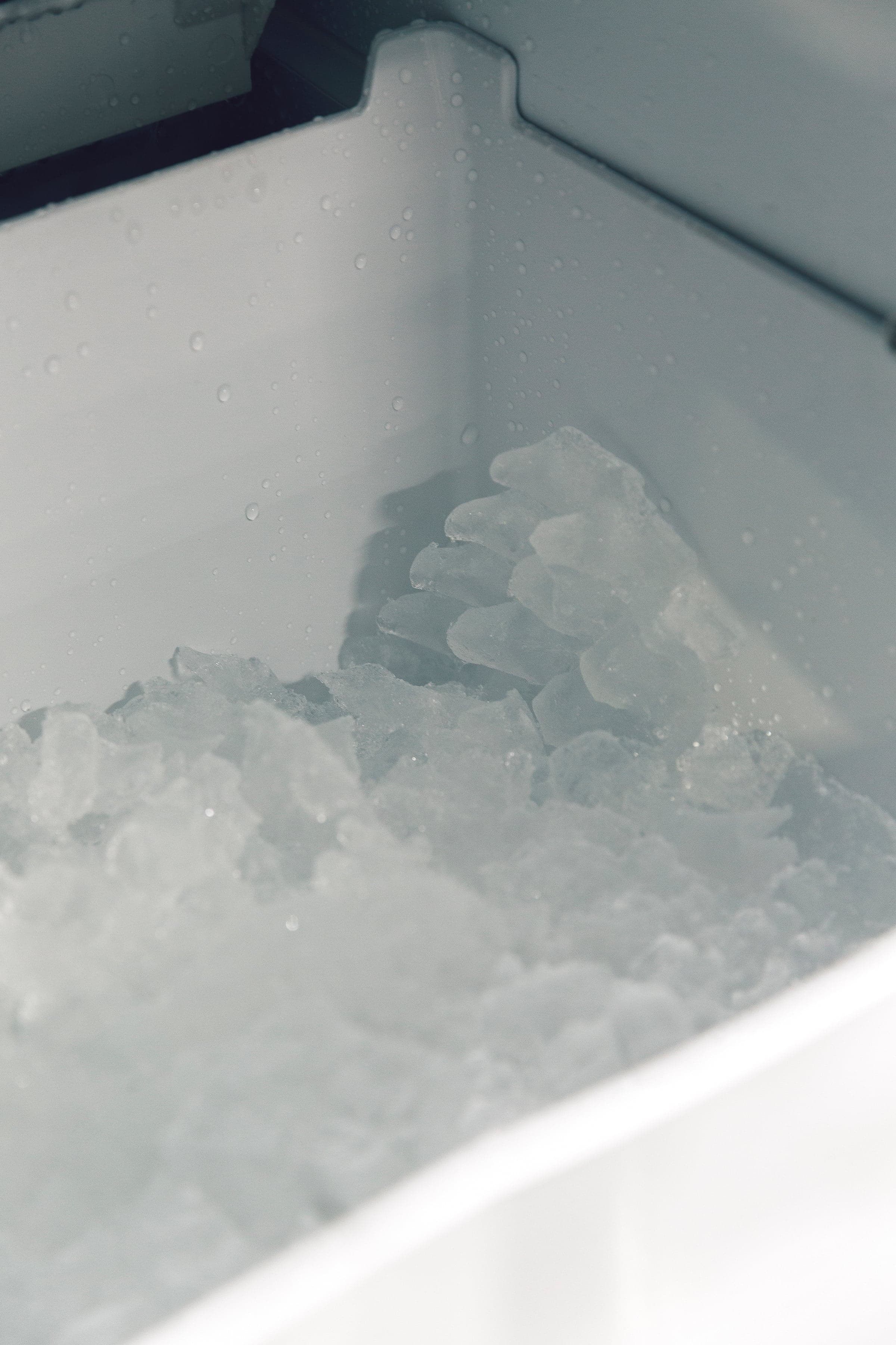 15" Outdoor Rated Cube Ice Maker