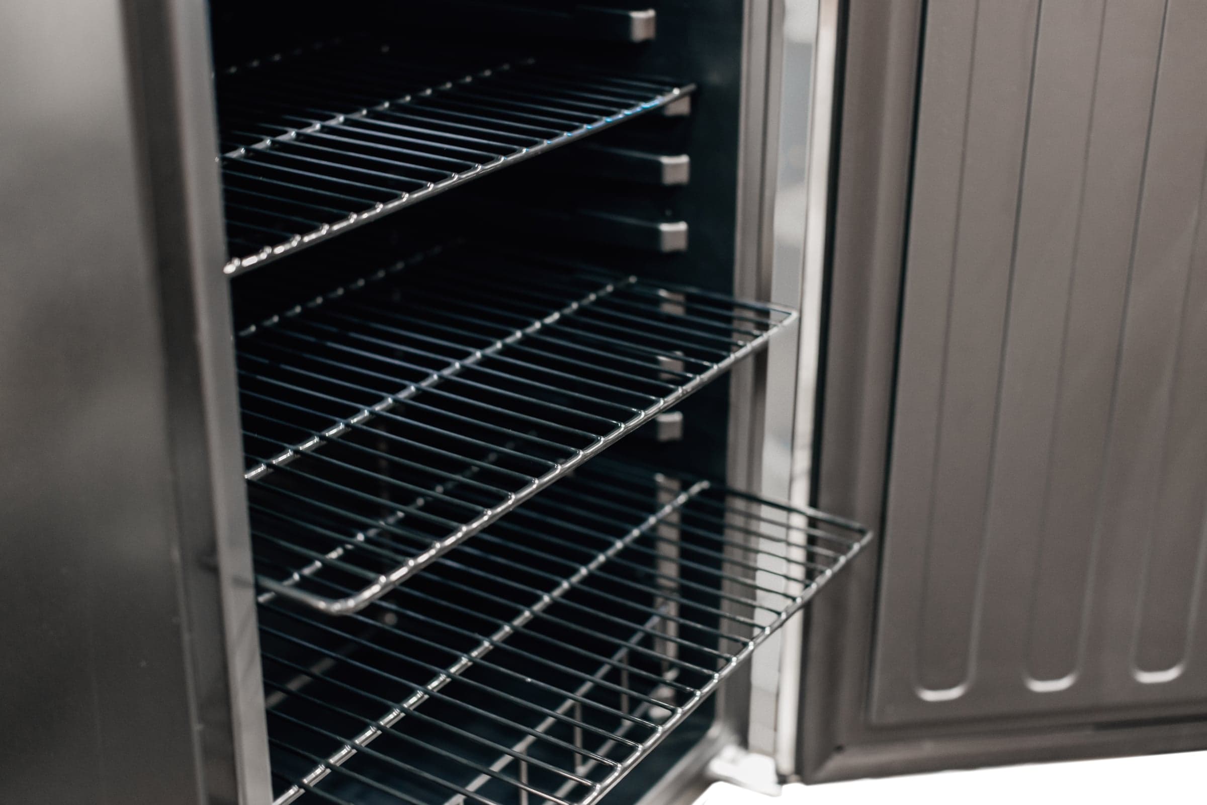 22" Deluxe Outdoor Approved Refrigerator with Stainless Steel Door and Handle (4.3c)