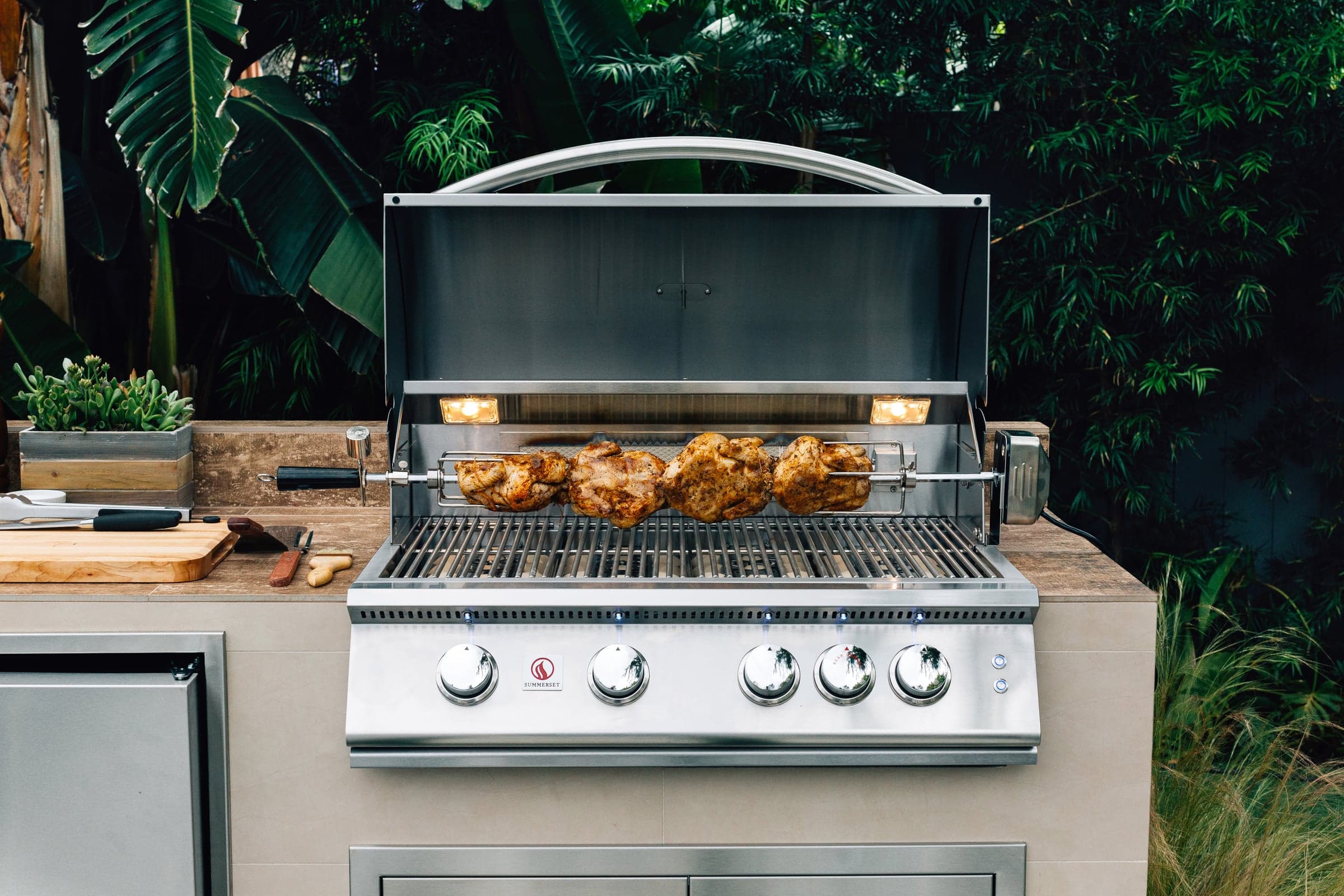 40" Sizzler Pro Grill