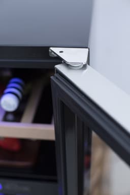 24" Outdoor Rated Dual Zone Wine Cooler (2.9c)